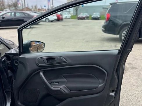 Used 2018 Ford Fiesta SE FWD image 21