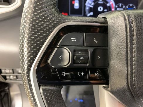 Used 2023 Toyota Sequoia Platinum AWD/4WD image 23