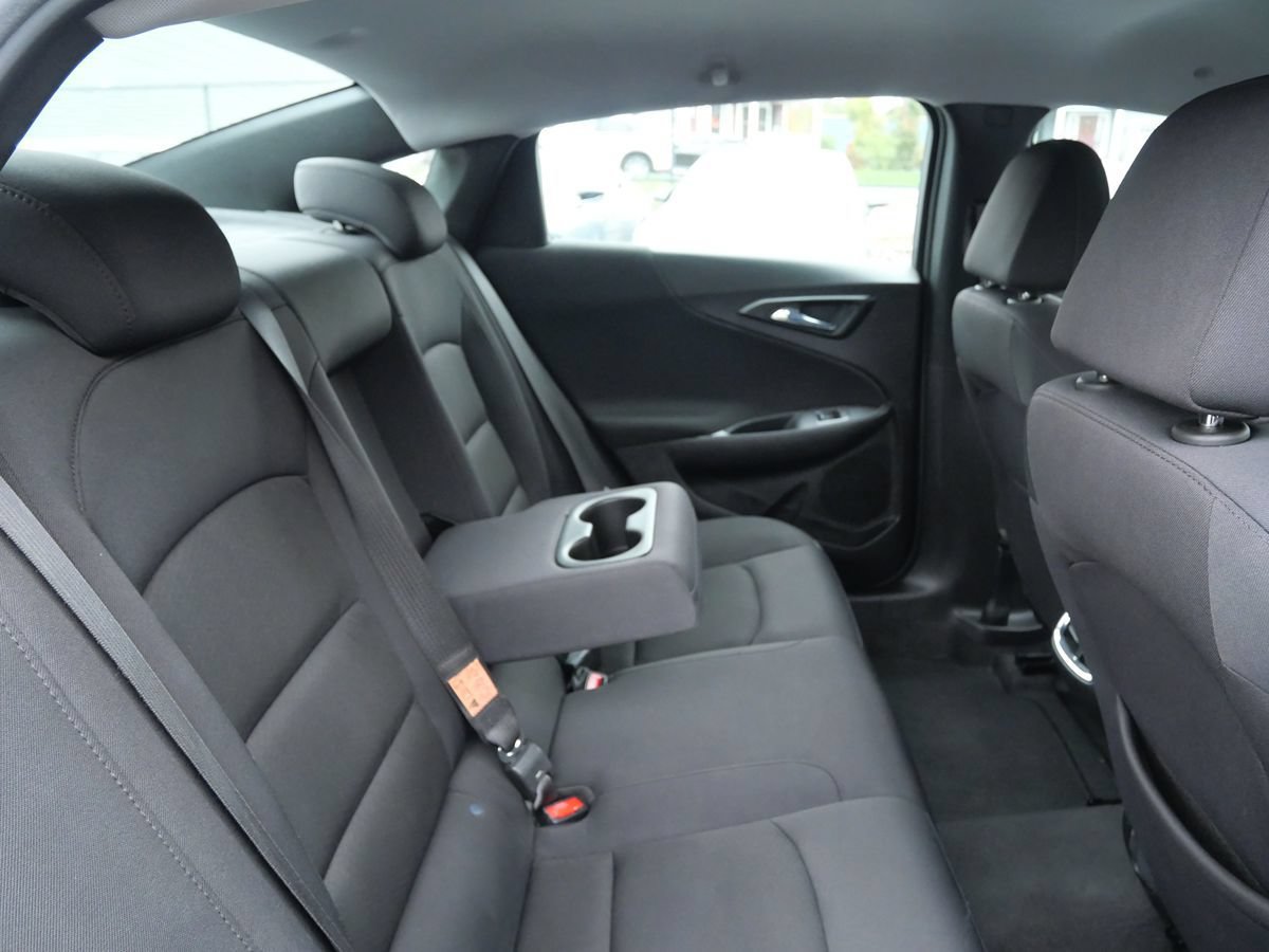 Used 2023 Chevrolet Malibu LT FWD image 27