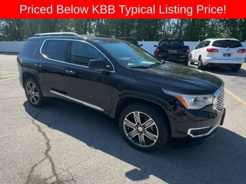Used 2017 GMC Acadia Denali w/ Technology Package AWD/4WD image 2