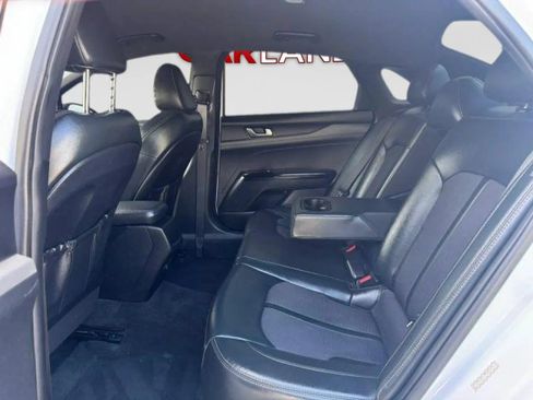 Used 2022 Kia K5 GT-Line FWD image 15