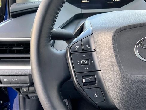 Certified 2024 Toyota Prius LE image 22