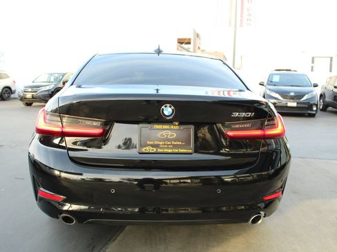 Used 2020 BMW 330i Sedan w/ Convenience Package RWD image 4