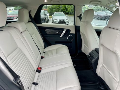 Certified 2025 Land Rover Discovery Sport S AWD/4WD image 31