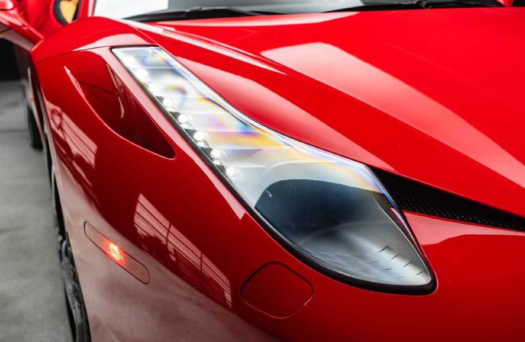 Used 2015 Ferrari 458 Italia Coupe RWD image 8