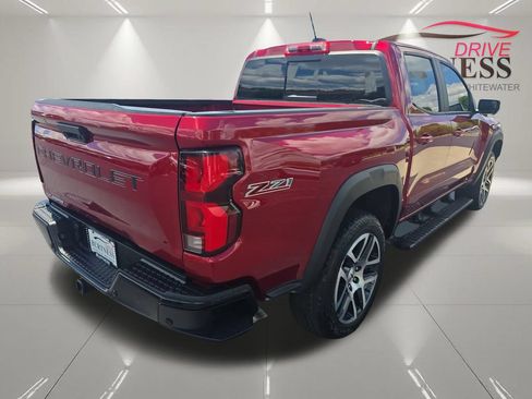 Certified 2024 Chevrolet Colorado Z71 w/ Z71 Convenience Package 2 AWD/4WD image 9