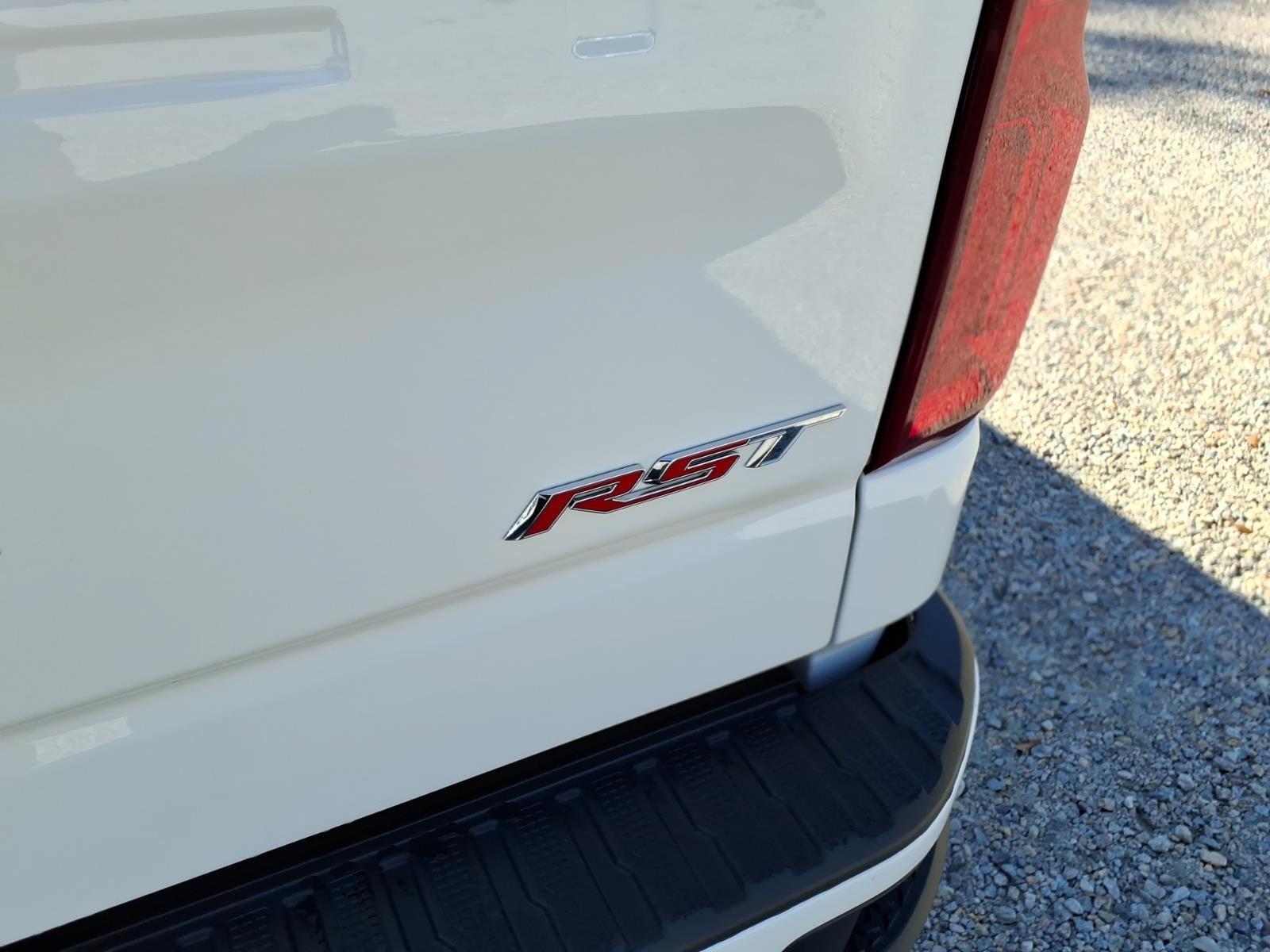 New 2026 Chevrolet Silverado 1500 RST AWD/4WD image 7