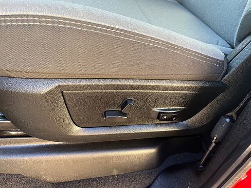 Used 2024 RAM 2500 Big Horn w/ Bed Utility Group image 20