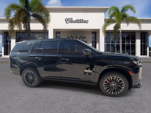 Certified 2023 Cadillac Escalade V AWD/4WD image 17