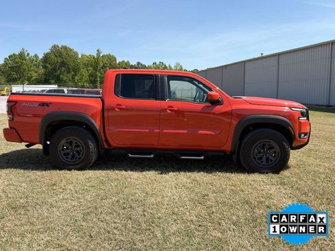 Used 2025 Nissan Frontier PRO-4X w/ Pro Convenience Package image 2