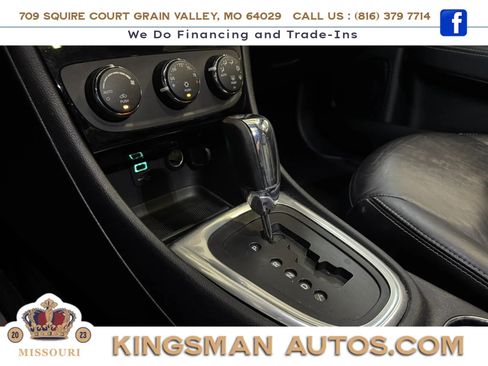 Used 2013 Chrysler 200 Limited FWD image 18