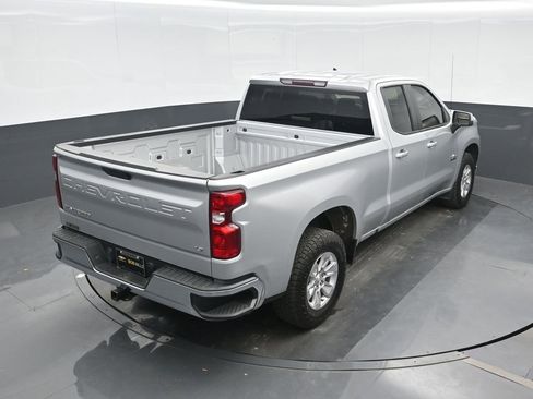Used 2019 Chevrolet Silverado 1500 LT w/ Texas Edition image 21