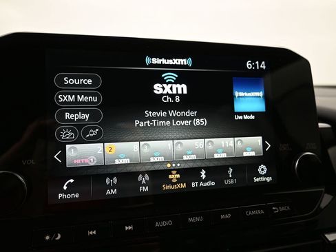 New 2025 Nissan Pathfinder SL image 16