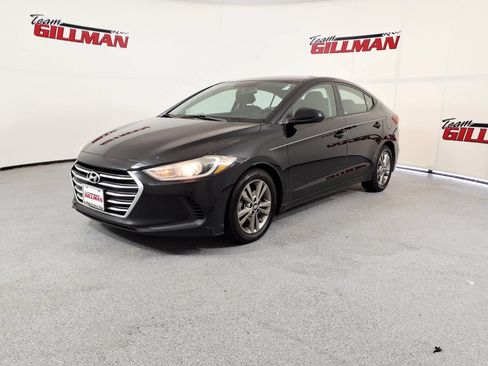 Used 2018 Hyundai Elantra SEL FWD image 3