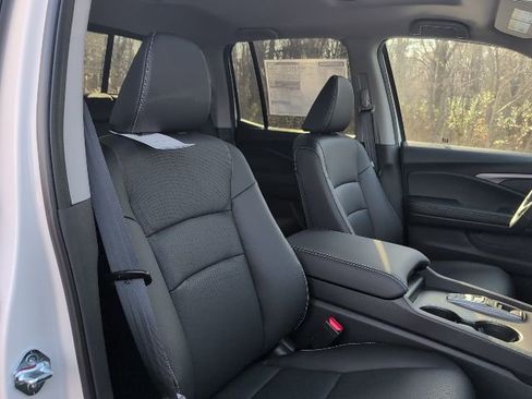 New 2026 Honda Ridgeline RTL image 21