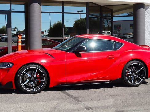 Used 2020 Toyota Supra Premium w/ Driver Assist Package image 7