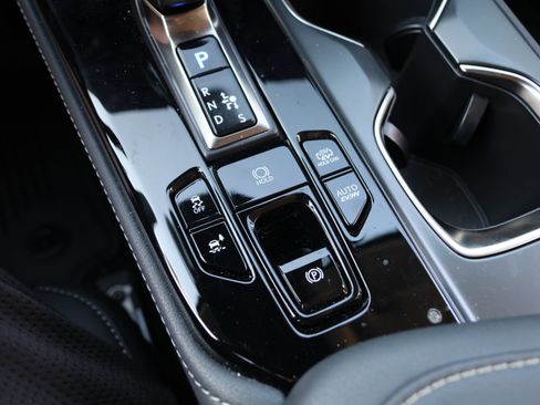 Used 2026 Lexus NX 450h+ AWD w/ Accessory Package (K3) image 33