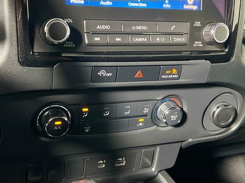 Used 2023 Nissan Frontier SV RWD image 26