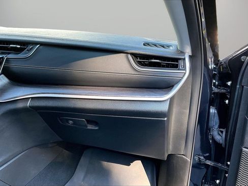 Certified 2023 Jeep Grand Cherokee L Limited AWD/4WD image 21