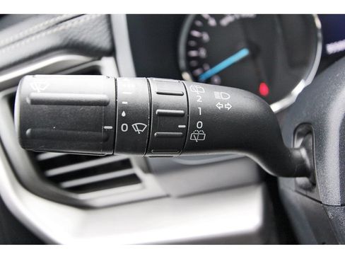 Certified 2024 Ford Expedition XLT RWD image 17