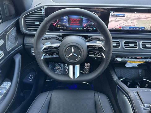 Used 2026 Mercedes-Benz GLS 450 4MATIC image 27