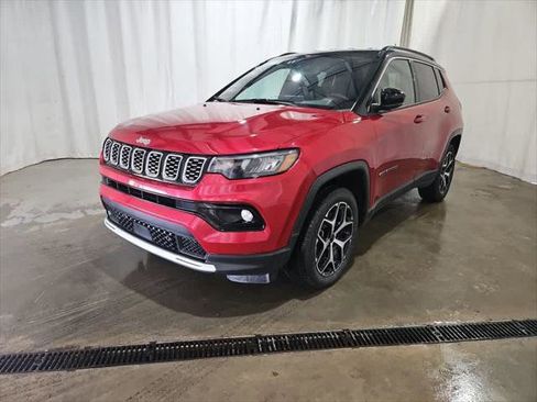 Certified 2025 Jeep Compass Limited image 1