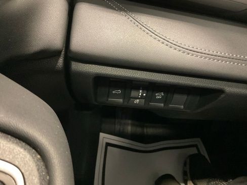 Used 2023 Subaru Outback Touring XT w/ Popular Package #2 image 16