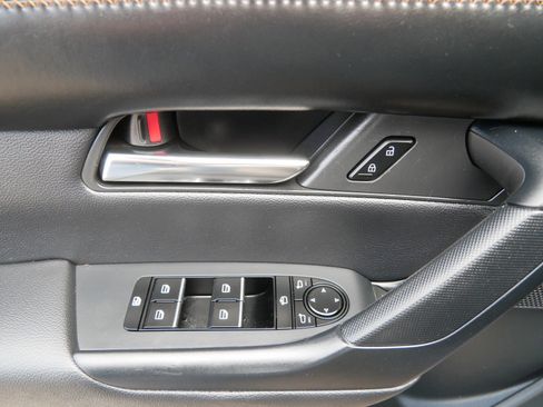 Used 2024 MAZDA CX-50 AWD 2.5 S w/ Cargo Package image 17