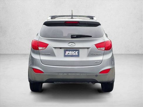 Used 2011 Hyundai Tucson GLS w/ Navigation Pkg 2 AWD/4WD image 6