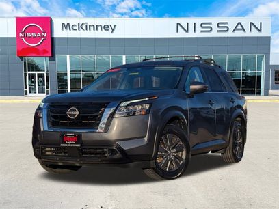 Certified 2022 Nissan Pathfinder SV