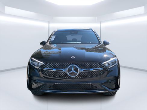 New 2026 Mercedes-Benz GLC 300 image 11