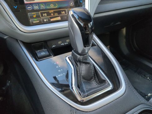 Certified 2022 Subaru Outback Premium image 35