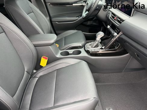 New 2026 Kia Seltos EX image 10