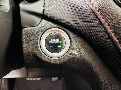 Used 2022 Chevrolet Equinox RS w/ RS Leather Package image 15