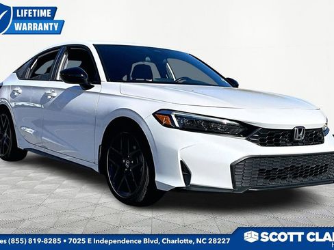 Used 2025 Honda Civic Sport image 1