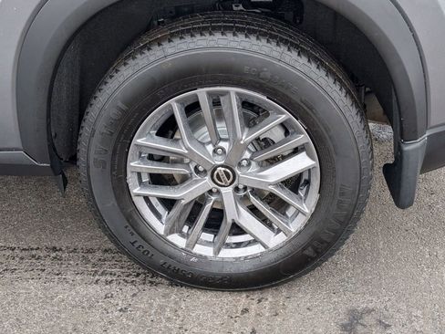 Used 2021 Nissan Rogue S image 13