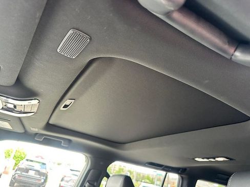 Used 2024 Lexus GX 550 w/ Accessory Package (31) image 21