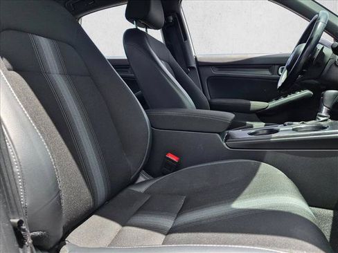 Used 2024 Honda Civic Sport image 13