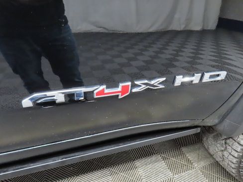 Used 2025 GMC Sierra 2500 AT4X w/ AT4X AEV Edition image 59