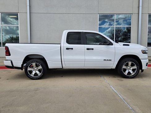 New 2026 RAM 1500 Express image 2