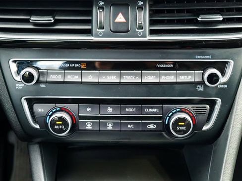 Used 2019 Kia Optima S w/ S Panoramic Sunroof Package image 50