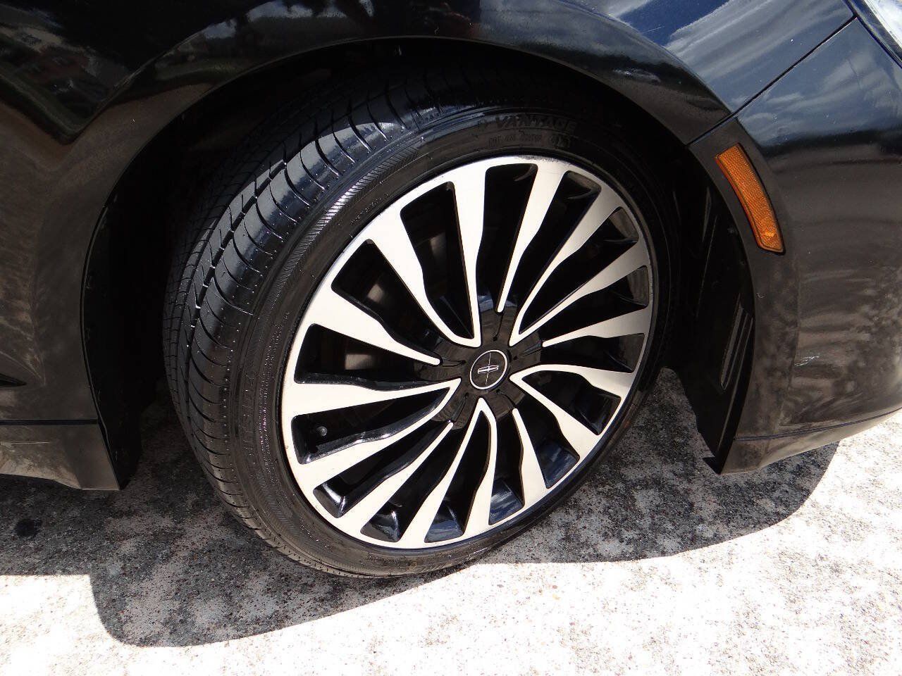 Used 2017 Lincoln MKZ Black Label FWD image 30