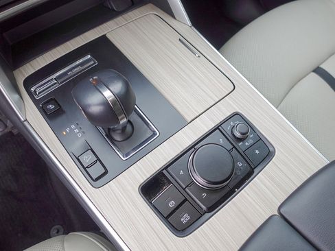 Certified 2024 MAZDA CX-90 Plug-In Hybrid w/ Premium Pkg image 19