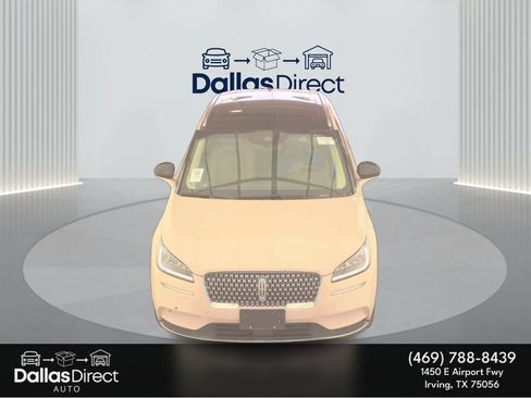 Used 2020 Lincoln Corsair AWD w/ Premium Package image 3