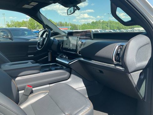New 2026 Ford Expedition Tremor AWD/4WD image 11