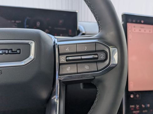 Certified 2025 GMC Sierra EV Denali AWD/4WD image 24