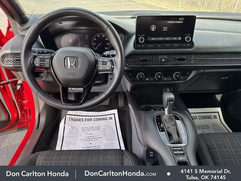 Certified 2025 Honda HR-V Sport image 19