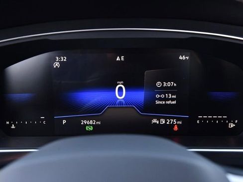 Certified 2024 Volkswagen Tiguan S image 8