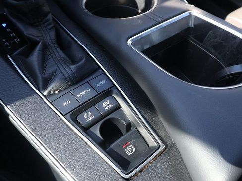 Used 2020 Toyota Avalon XSE w/ Carpet Mat Package FWD image 26