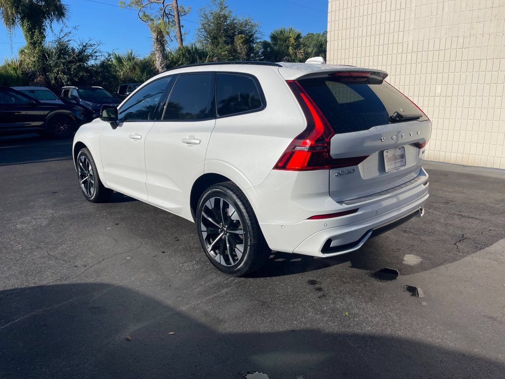 Used 2026 Volvo XC60 B5 Plus AWD/4WD image 3